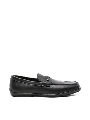 Calvin Klein Logo-Plaque Leather Loafers